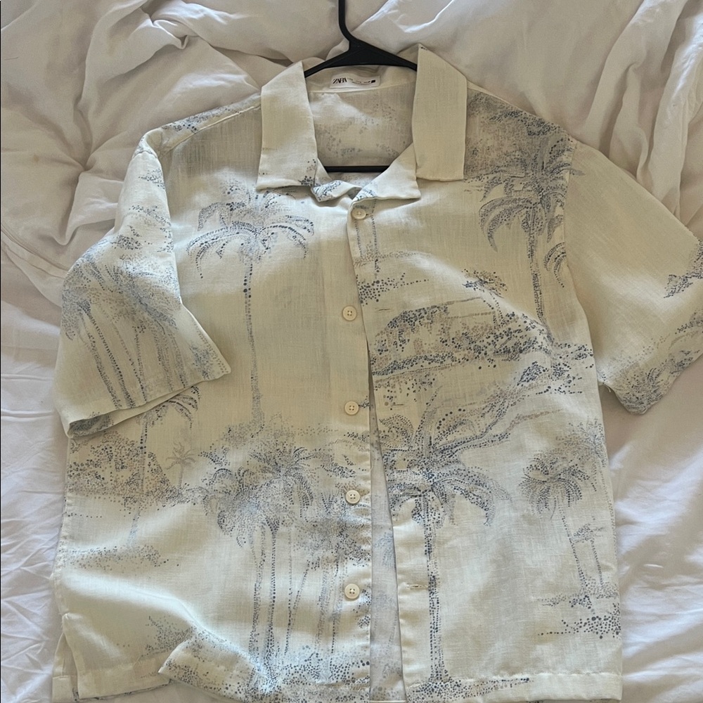 Zara Cream and Gray Casual Button Down Shirt